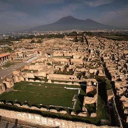 Готель Palazzo Giordano Bruno Нола Екстер'єр фото